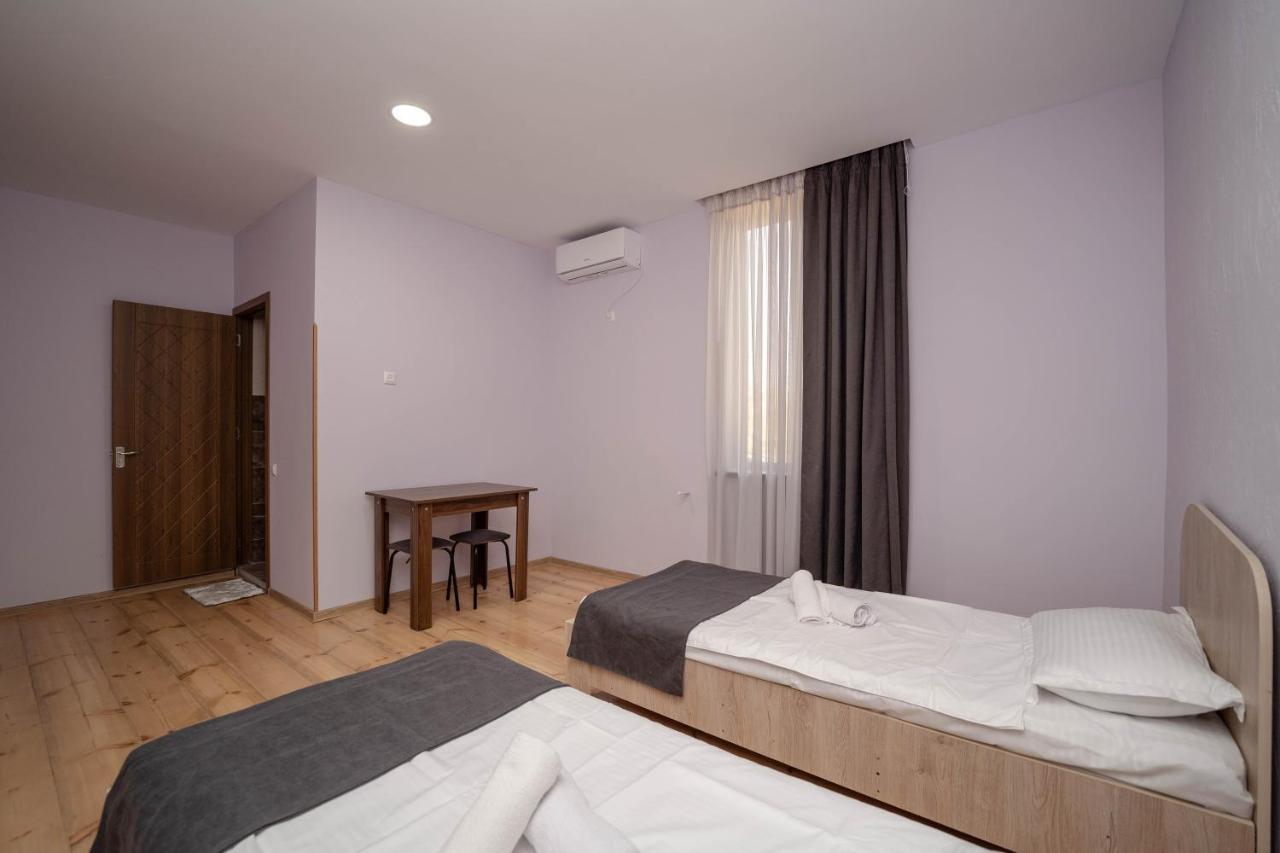 Guest House Gold Телави Екстериор снимка